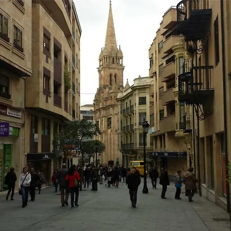 Azafranal-parking Gratis- Salamanca