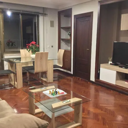 Azafranal-parking Gratis- Apartment